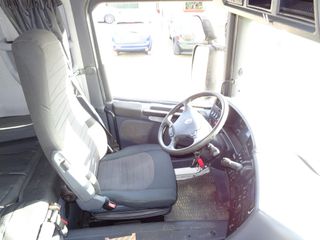 Scania R 440 - CAMION PLATAFORMA PARA TRONCOS