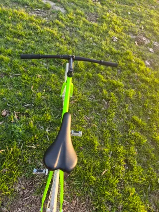 Bicicleta Fixie (O NO) Verde Neón Ligera