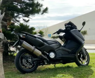 Yamaha tmax 530