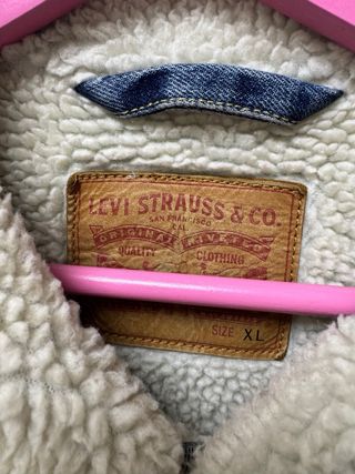 Chaqueta vaquera Levi's borrego