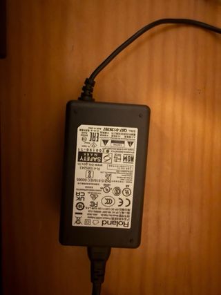 Roland FP-10 Piano Digital