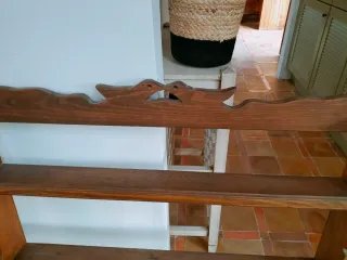 Estantería rústica de madera