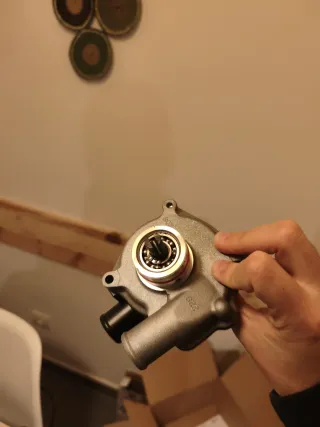 Bomba agua Yamaha R6