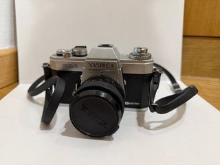 Cámara analógica Yashica FX-1 + Objetivo ML 50mm f