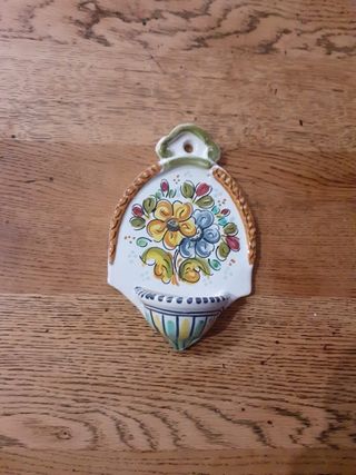 Benditera cerámica flores pintadas