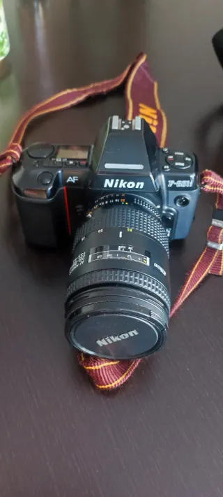 Cámara Reflex Analógica Nikon F-601