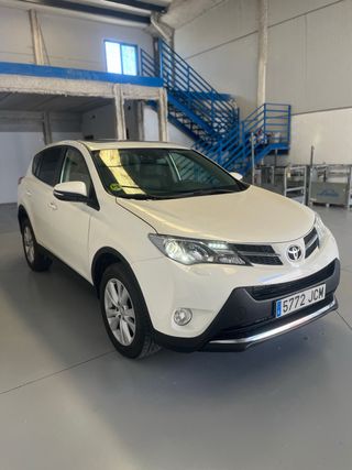 Toyota RAV4 2015