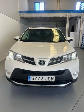 Toyota RAV4 2015