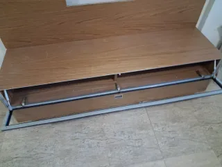 Mueble TV madera y metal