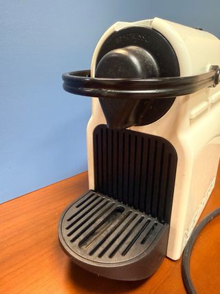 Cafetera Nespresso Blanca