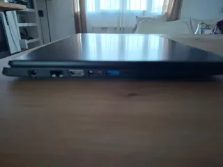 Portátil Acer Aspire 3 i3 8gb Ram 256 gb SSD Win11