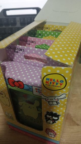 Caja Cromos Hello Kitty