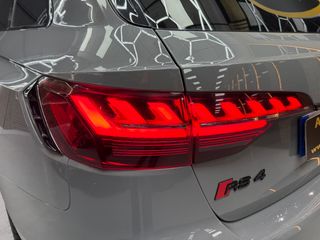 Audi RS4 2021