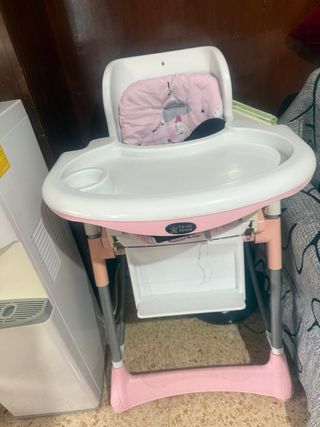 Trona para bebé en buen estado