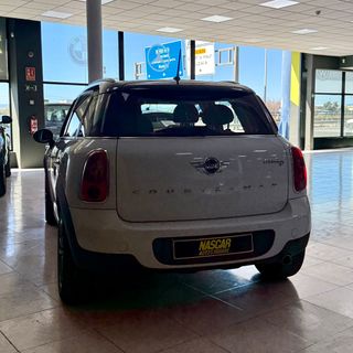 MINI Countryman 2016