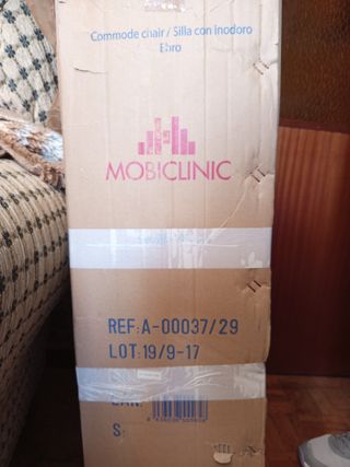 Silla con inodoro "Ebro". Mobiclinic. Nueva