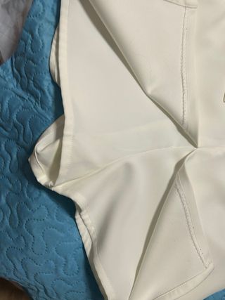 Mono/vestido blanco con cremallera y pantalón bajo