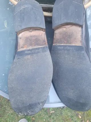 Zapatos piel Lotusse  número 45