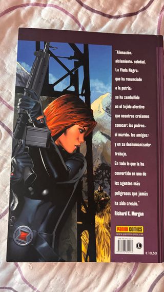 MAX VIUDA NEGRA #001: HOGAR, DULCE HOGAR