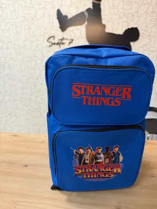 Mochila personalizada stranger things