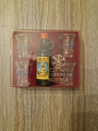 Juego Miniatura Gim Xoriguer con Vasos