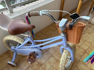 Bici niña 14 pulgadas con ruedines