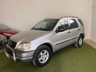 Mercedes-Benz Clase M 2001