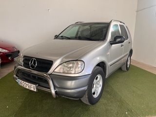 Mercedes-Benz Clase M 2001