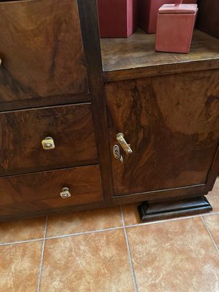 Mueble estilo Art Decó en madera de cedro
