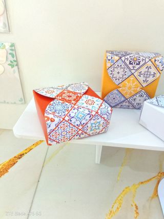 10 Porta confetti stile maiolica