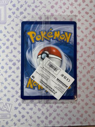 Carta Pokemon Pikachu en el Museo Original Sellada