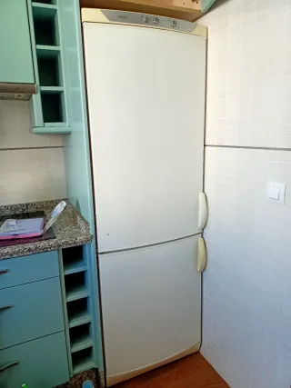 Nevera Zanussi Blanca