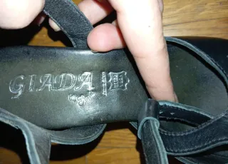 Sandali donna tacco legno borchie