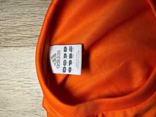 Camiseta deportiva Adidas naranja Talla L