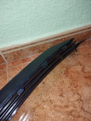 Rejilla Antiniebla Derecha Audi A3 8V