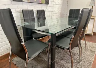 Mesa Cristal Templado + 6 Sillas Negras