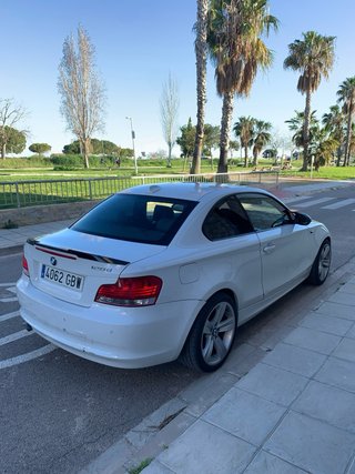 BMW E82 120d Coupé Automático Pack M