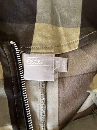 Mono ASOS cuadros negro/verde oliva talla M