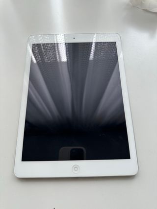 iPad Wifi 16Gb Silver