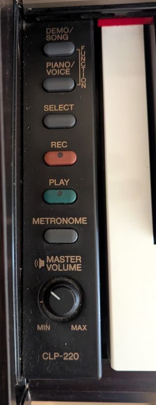 Yamaha Clavinova CLP-220 Piano Digital