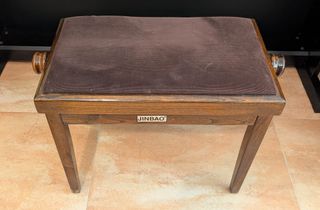 Yamaha Clavinova CLP-220 Piano Digital