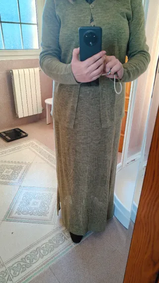 Traje falda larga en punto Edu's talla 50 con top