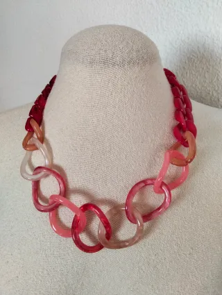 Collar maxi eslabones resina rojo beige nuevo