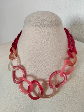 Collar maxi eslabones resina rojo beige nuevo