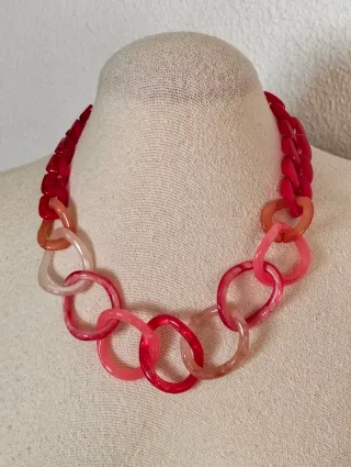 Collar maxi eslabones resina rojo beige nuevo