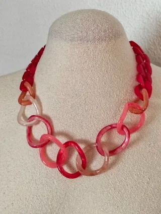 Collar maxi eslabones resina rojo beige nuevo