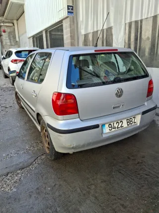 Volkswagen Polo año 2000