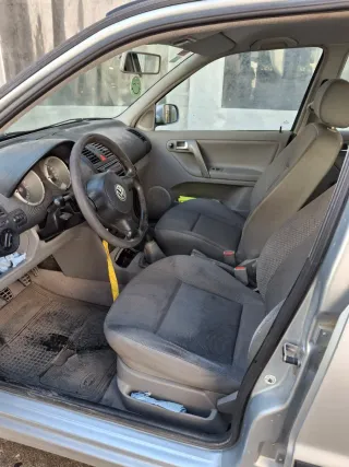 Volkswagen Polo año 2000