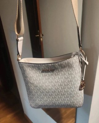 Bolso Michael kors jet set travel