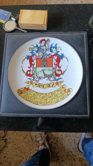 Escudo Sánchez Porcelana + Historia Apellido